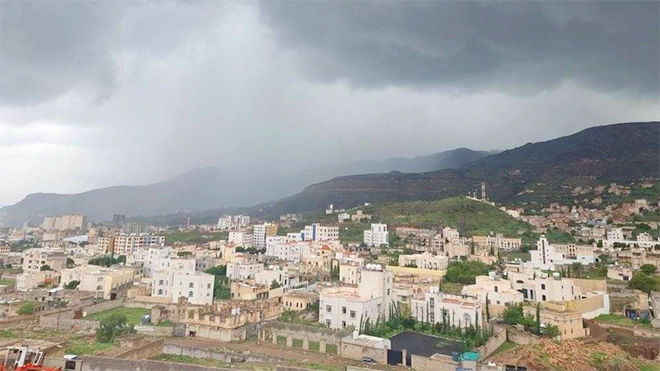 ​خبير أرصاد يحذر من موجة أمطار غزيرة قد تضرب اليمن خلال الأيام القادمة